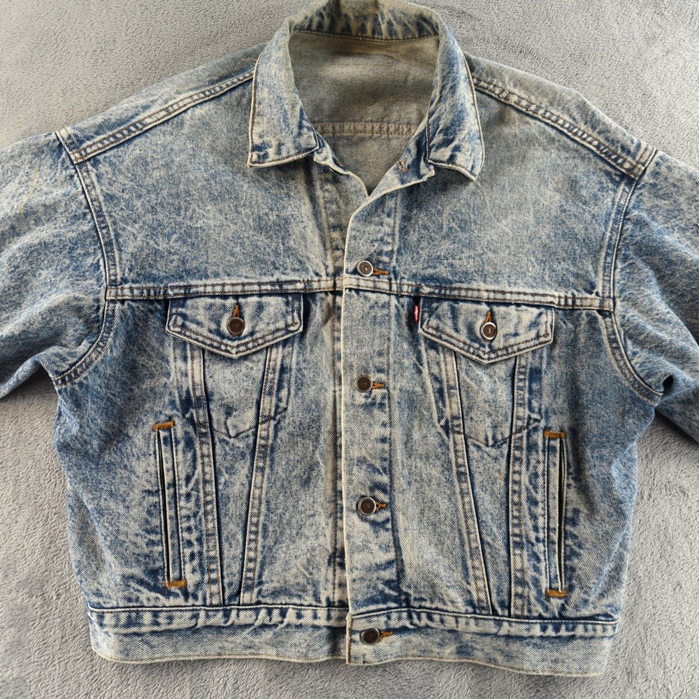 Vintage 80s Levis Trucker Denim Jacket Mens Medium Blue Acid Wash Boxy Made USA